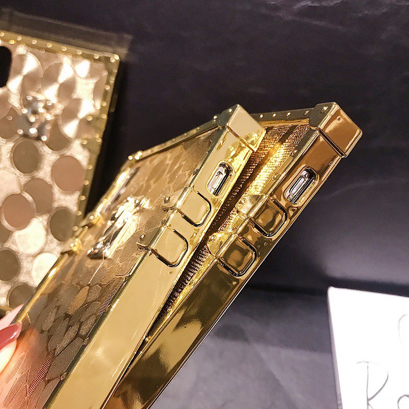 Ốp Điện Thoại Hình Vuông Màu Vàng Lấp Lánh Sang Trọng Cho iphone 15 pro max 12 13 14 pro xs max xr 6s 7plus 8plus