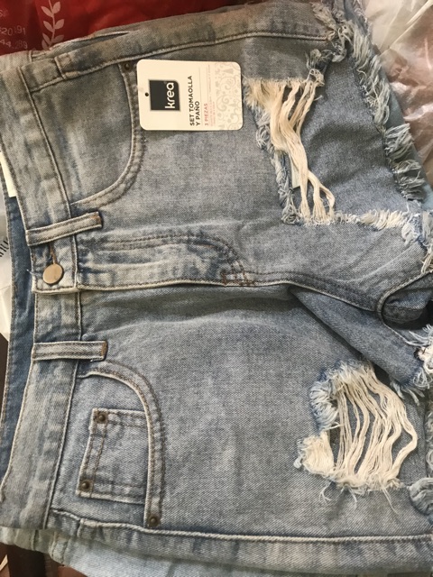 Xả sooc bò cạp cao giao ngẫu nhiên