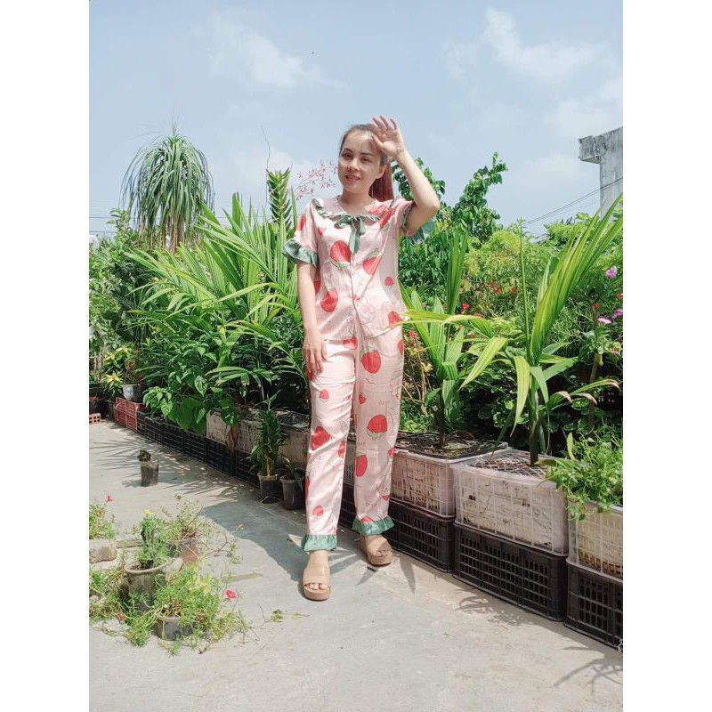 Bộ tiểu thư cổ bèo lụa satin