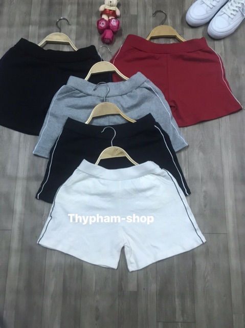 Quần shorts thể thao nữ