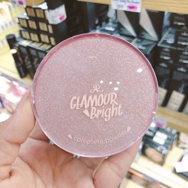 Phấn phủ 2 tầng trắng- có nhũ glamor bright xuất xứ thái lan