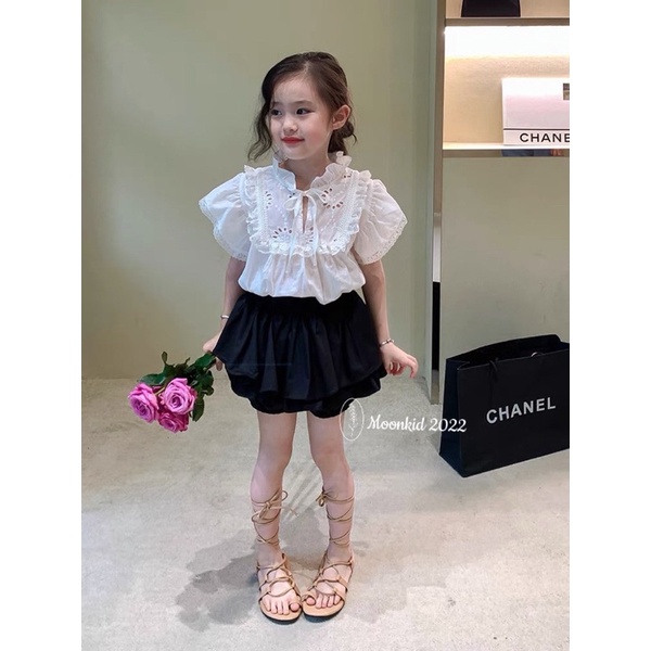 Set áo trắng phối ren quần chạy bèo bé gái