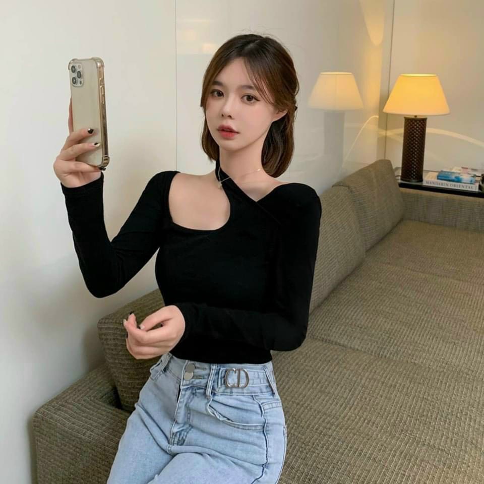 ÁO LỆCH VAI L1 SIÊU HOTT CHẤT THUN ZIP NHÉ CE 🌻 Đơn giản nhưng chưa bao giờ lỗi mode,vừa sẹc-xi vừa sang