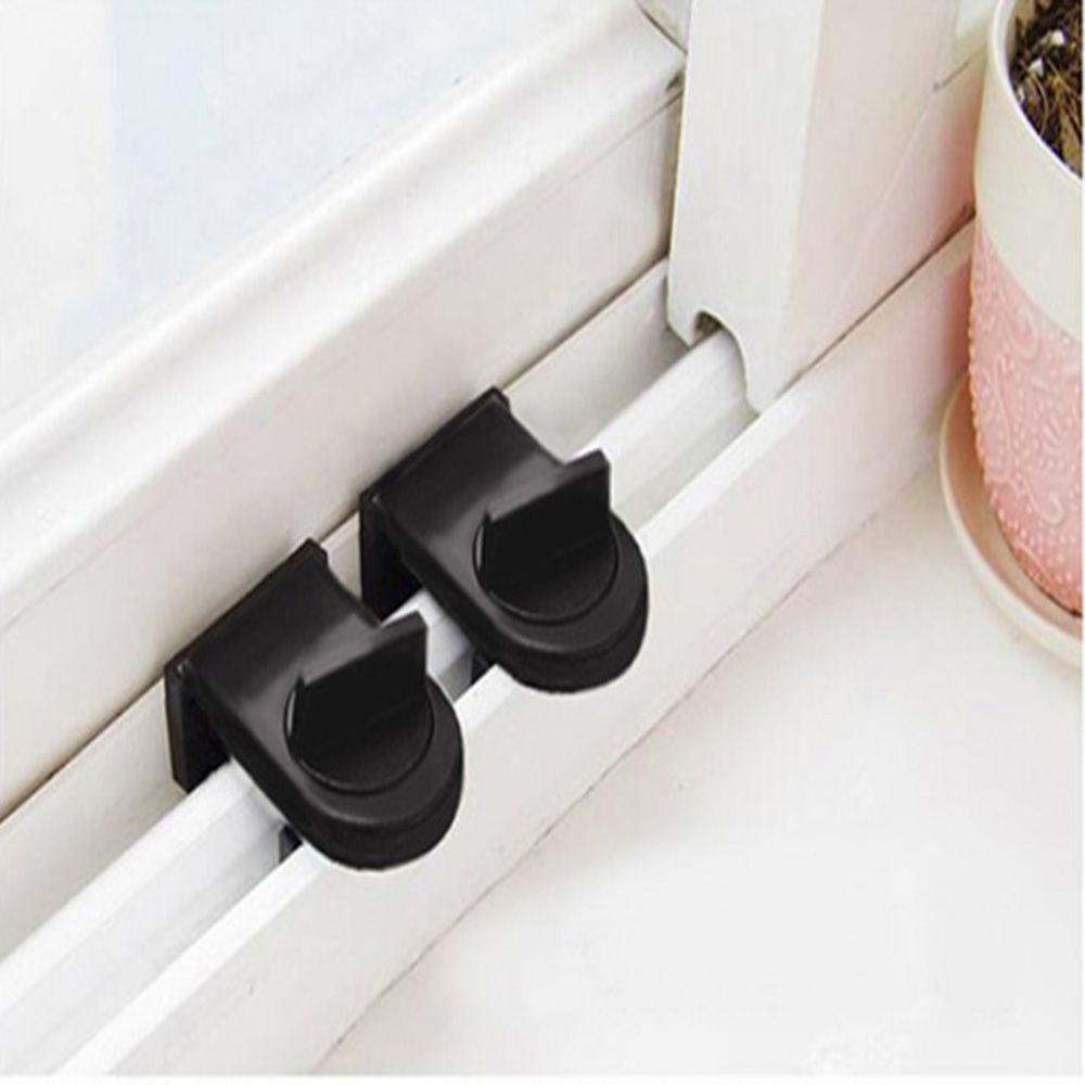 Khóa An Toàn Bằng Sắt Dày Dặn Giúp Bé Tập Trung