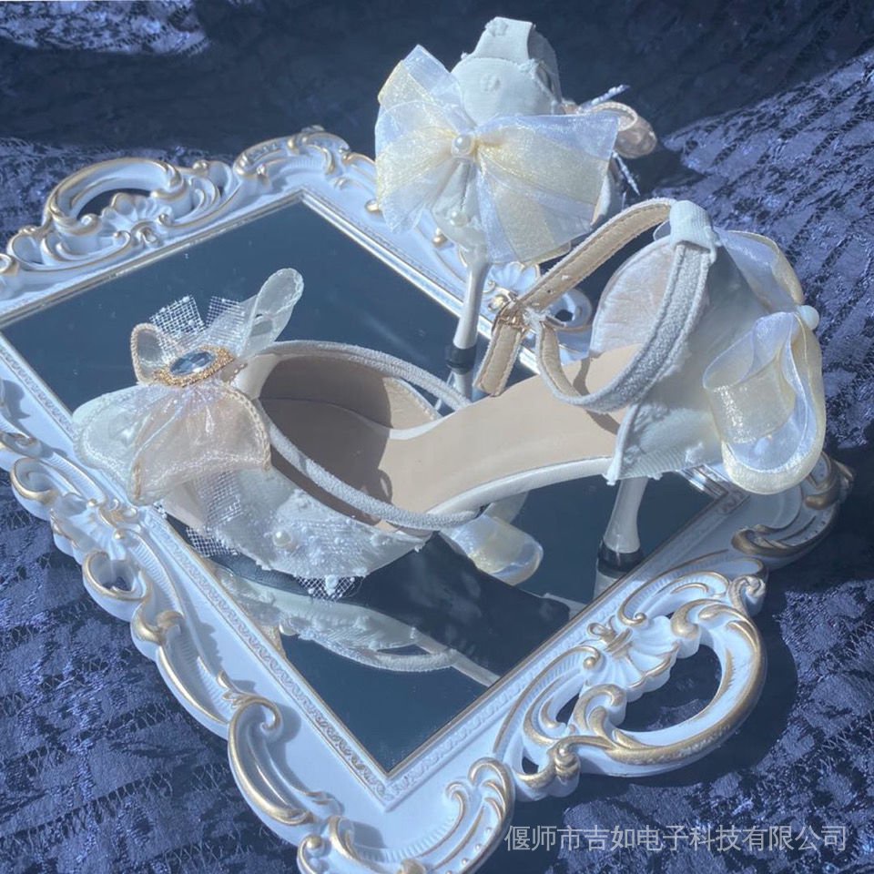 Giày Cao Gót Mũi Nhọn Màu Trắng Họa Tiết Hoa Phong Cách lolita Thanh Lịch