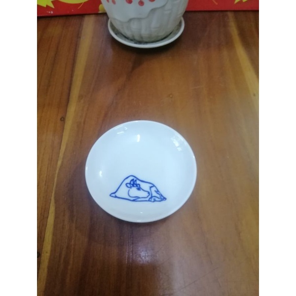 Dĩa sứ nhỏ đựng nước chấm