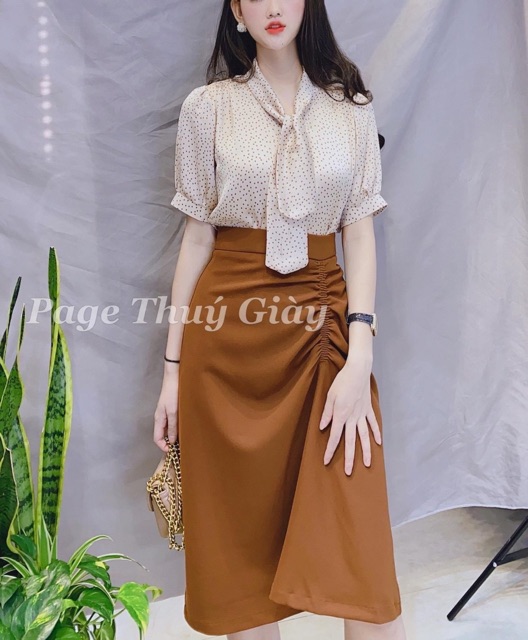 BÁN SỈ CHÂN VÁY RÚM 2 MÀU ĐEN VÀ NÂU CHO NỮ | BigBuy360 - bigbuy360.vn