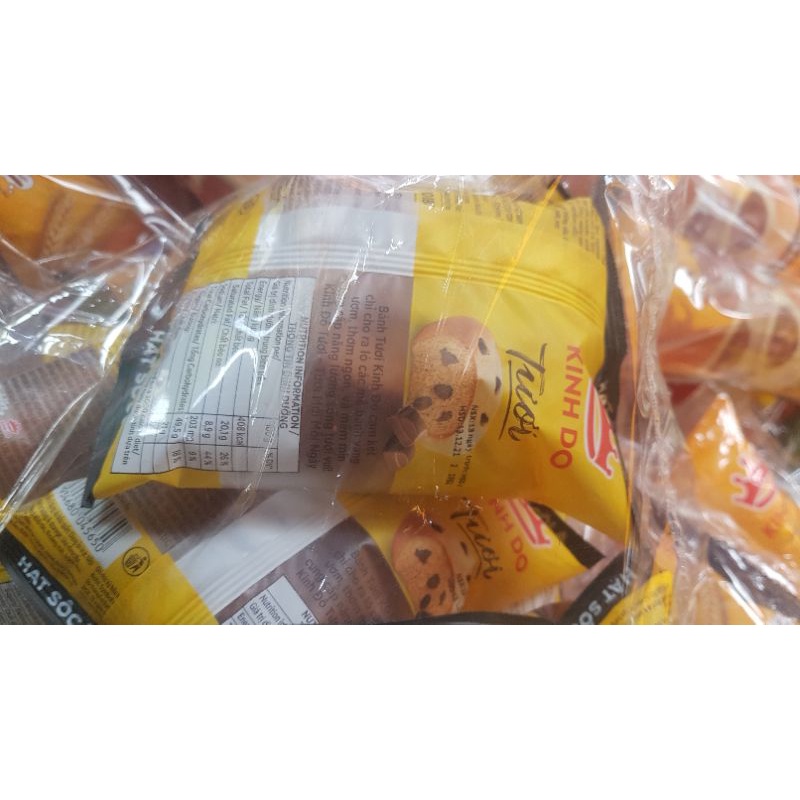 10 Cái Bánh bông lan Kinh Đô hạt sôcôla`