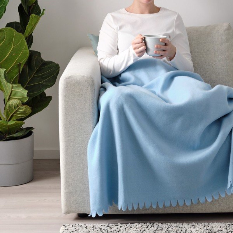 Chăn đa năng đắp sofa văn phòng đi tàu xe máy bay IKEA
