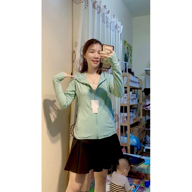 Áo chống nắng Uniqlo | BigBuy360 - bigbuy360.vn