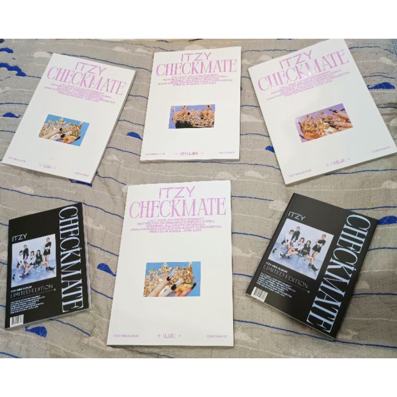 Set ảnh album nhóm nhạc ITZY - CHECKMATE