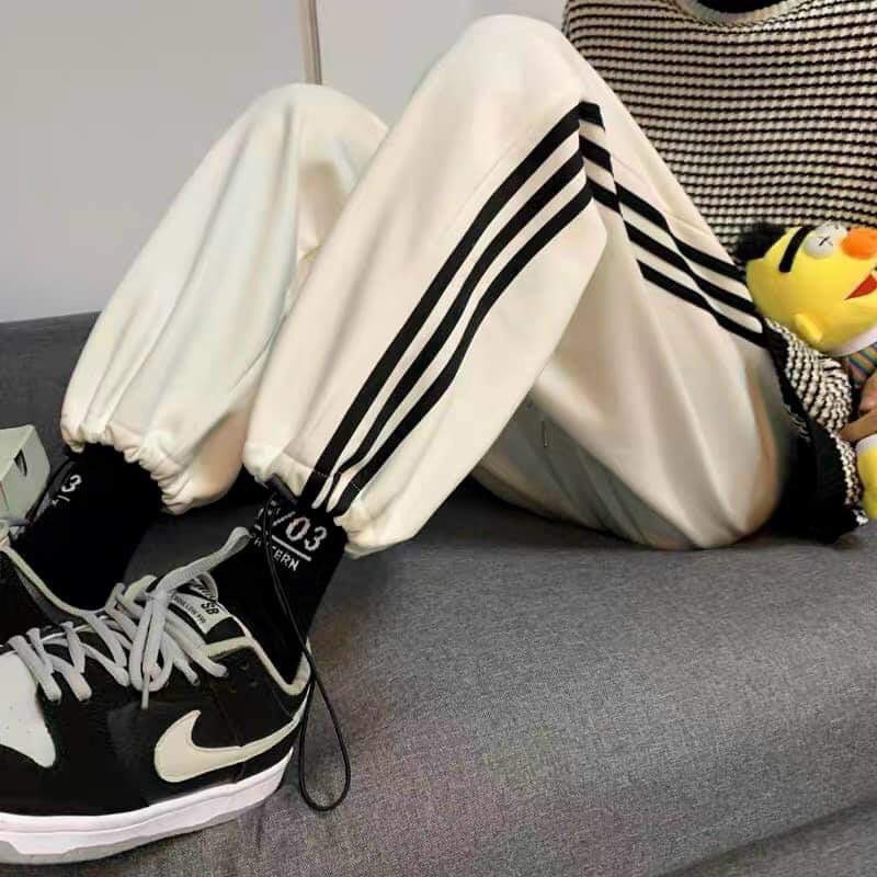 Quần Jogger Nữ 3 Sọc Dây Rút ⚡ Casper.Store | FREESHIP | ⚡ Quần thun ống suông Culottes thể thao 3 sọc trắng
