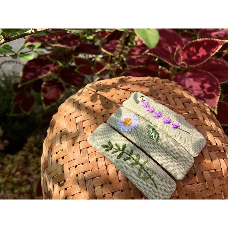 Kẹp tóc chữ nhật size 7cm tone xanh nhạt