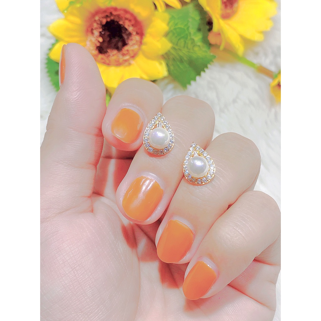 Bông tai nữ UHA mạ vàng 18K , đính kim cương nhân tạo B1264133-75
