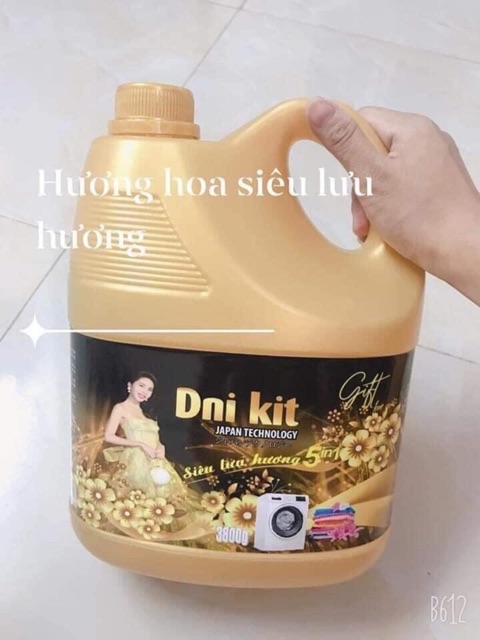 🎁 Tặng túi đeo chéo khi mua 6 can nước giặt 3,6l.
