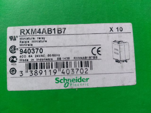 Relay trung gian RXM4AB1B7 Schneider