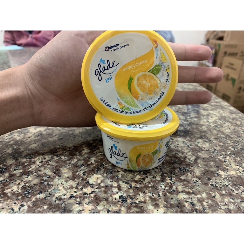 Sáp 70g Glade hương chanh DKSH