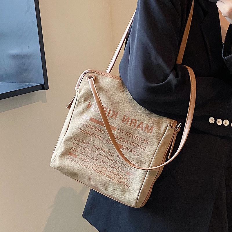 Túi Đeo Chéo Vải Bạt Mùa Hè Phong Cách niche Mới 2022 Cho Nữ