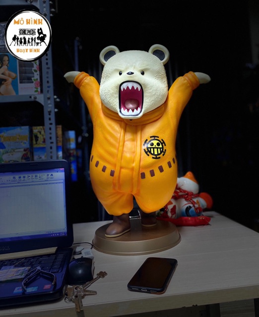 Mô hình gấu Bepo - Hoa tiêu băng hải tặc Heart  One piece
