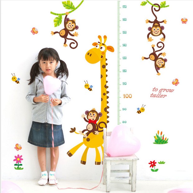 Decal trang trí tường - Thước Đo Hươu và Bày Khỉ Nâu tinh nghịch mới