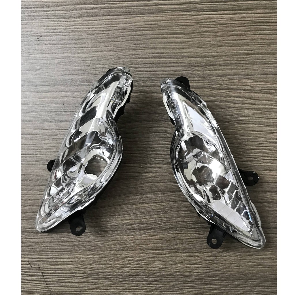 Đèn xi nhan trước Rs không đuôi bóng