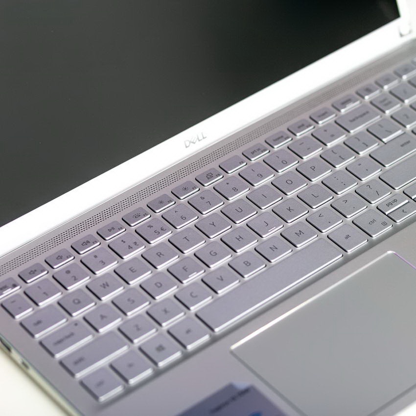 Laptop Dell Inspiron 7501 Intel Core i5-10300H/8GB/256GB SSD/15.6"FHD /Windows 10