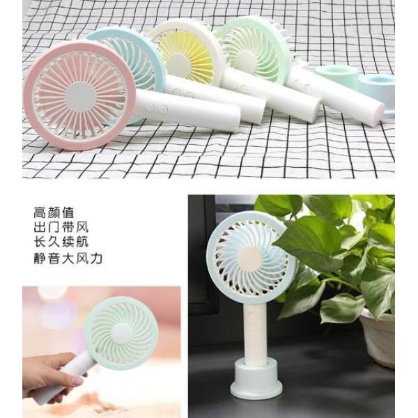 Quạt Cầm Tay Mini Đèn Led 4 Cánh Pin Sạc Có Đế.GREAT