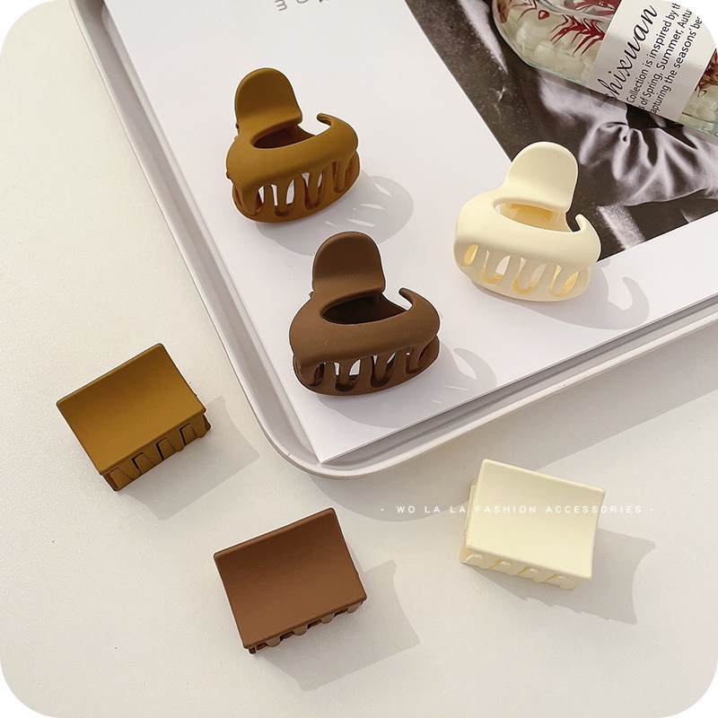 Kẹp Tóc Đuôi Ngựa Màu Nâu Trơn Thời Trang Dành Cho Nữ