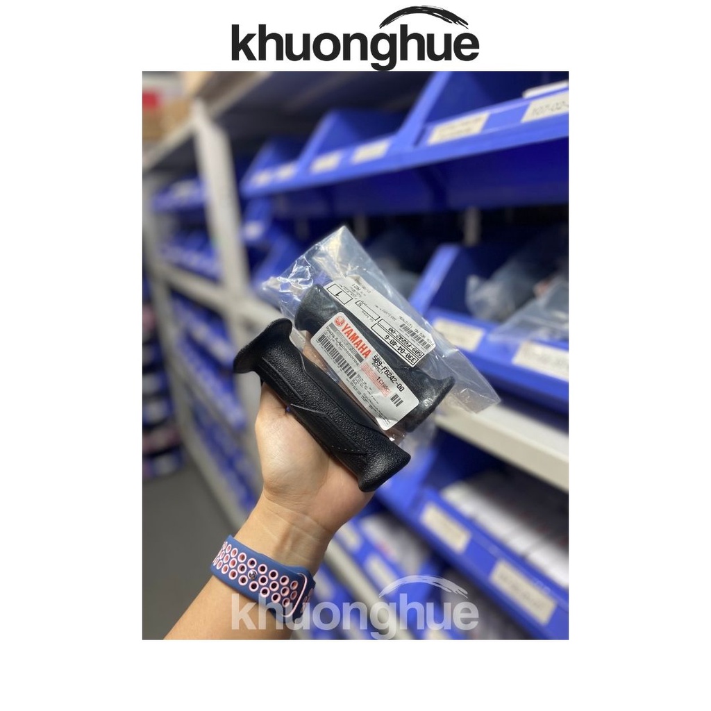 Cao su tay nắm, bao tay ga bên phải xe JUPITER GAVITA  chính hãng YAMAHA