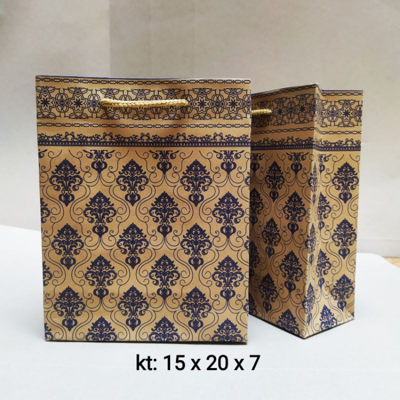 túi giấy số 6 Kt: 15 x 20 x 7