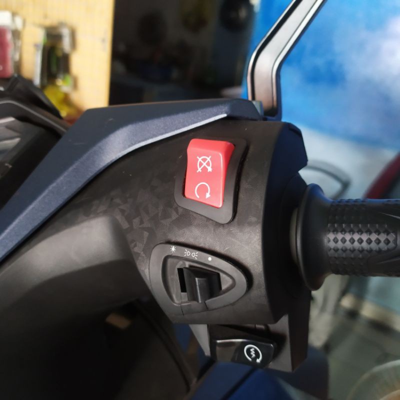 Công tắc tắt máy tạm thời, Nút tắt máy tạm thời IDLING STOP xe máy HONDA