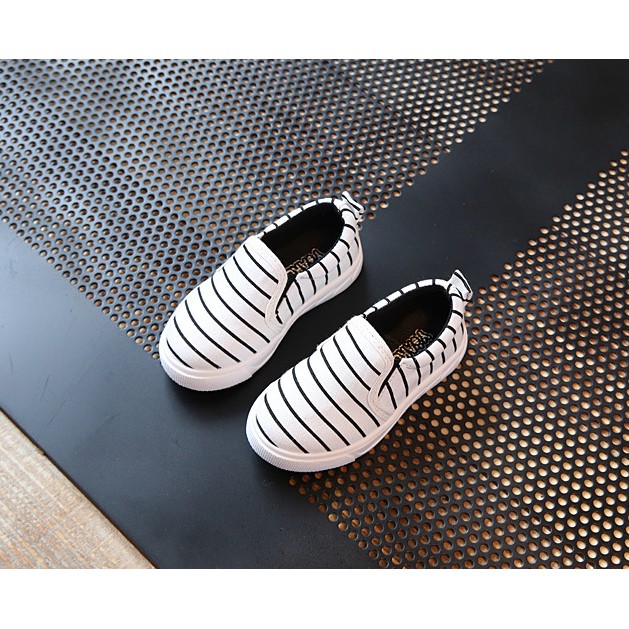 Giày slip-on trẻ em GBG013 size 26 đến 36