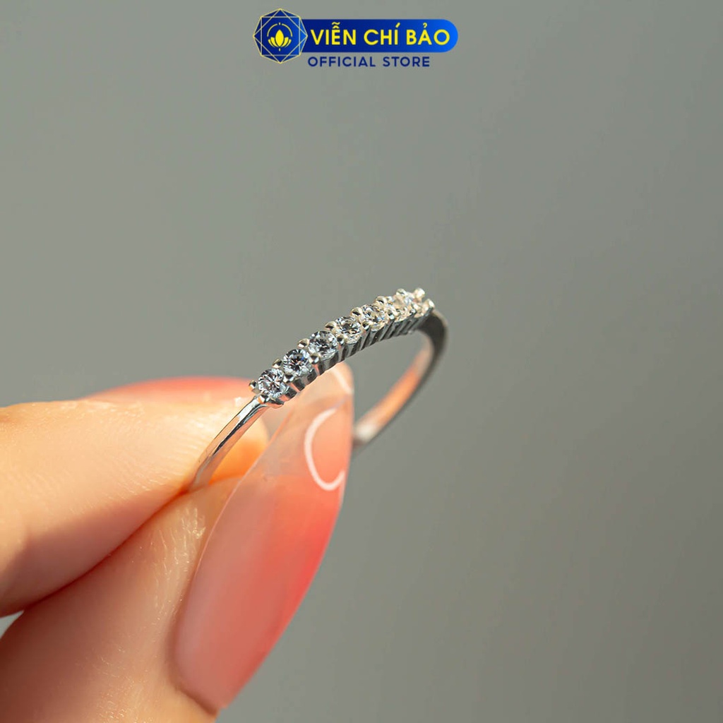 Nhẫn bạc nữ một dải đá chất liệu bạc 925 thời trang phụ kiện trang sức Viễn Chí Bảo N400853