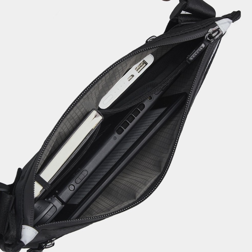 ALPAKA DESIGN - ATOM X SLING TÚI  ĐEO CHÉO BAO TỬ