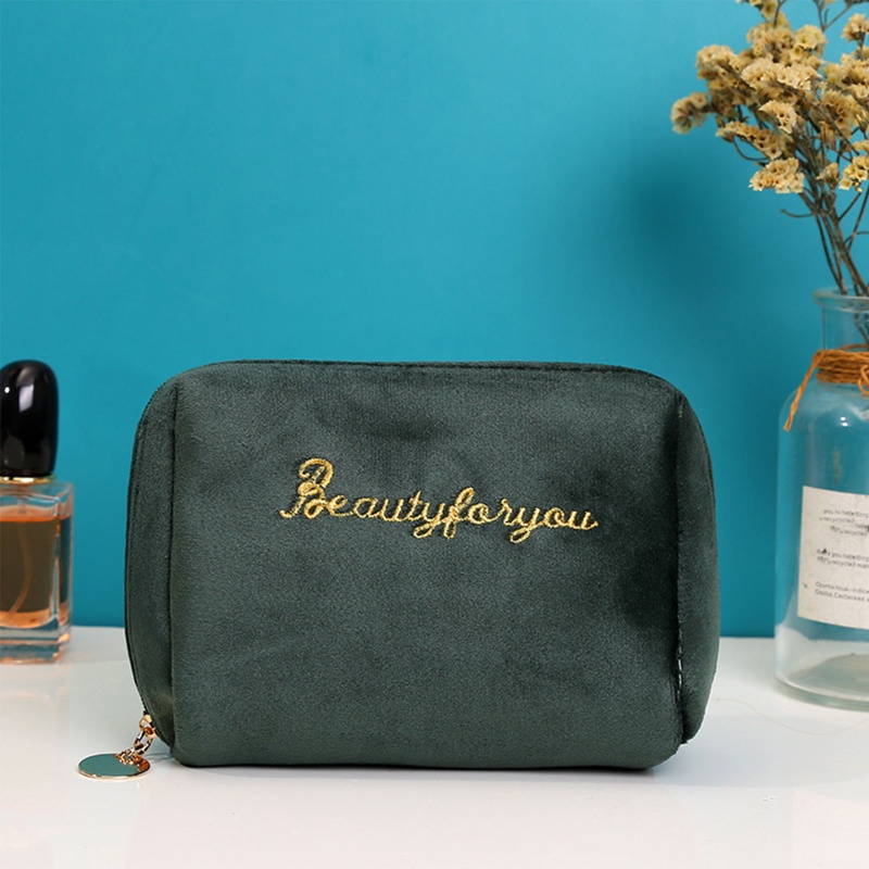 Túi Đựng Mỹ Phẩm / Đồ Vệ Sinh Cá Nhân Bằng Nhung Thêu Chữ Sức Chứa Lớn Tiện Dụng Cho Nữ