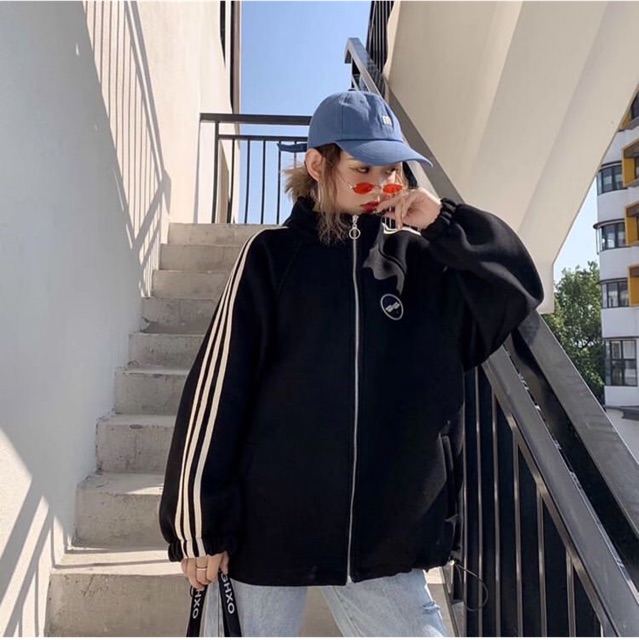 AK95 - Áo khoác nỉ kèm logo | BigBuy360 - bigbuy360.vn