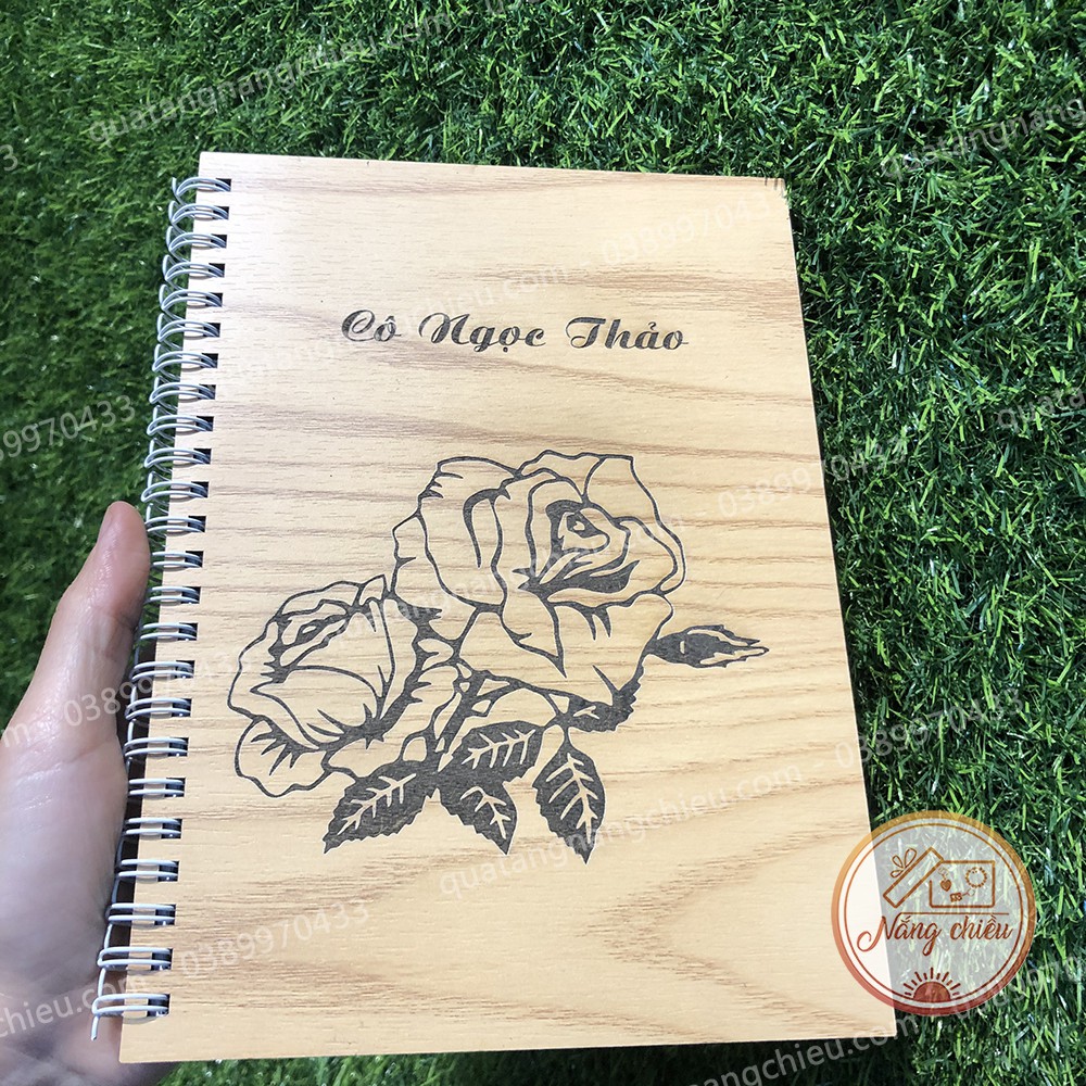 Sổ tay handmade làm quà tặng thầy cô - Sổ lò xo bìa gỗ cứng khắc tên và hình ảnh theo yêu cầu - Mẫu sổ khắc bông hồng