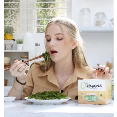 Rong Nho Okinawa Hộp 18 gói Và 2 Chai Sốt Mè Thơm Ngon Chính Hãng