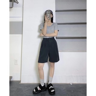 Quần short lửng xếp li chun sau