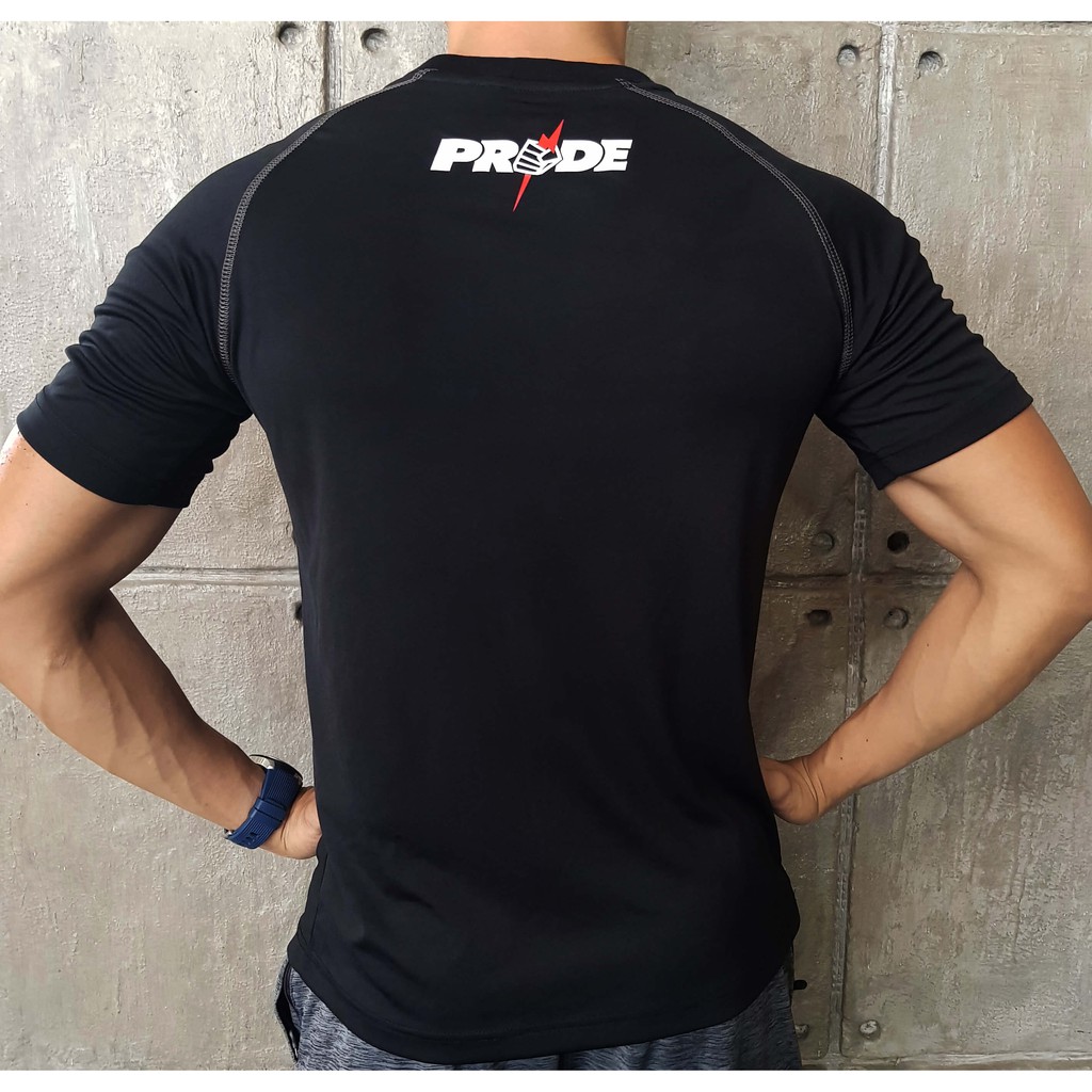 Áo tập gym nam UFC Reebok