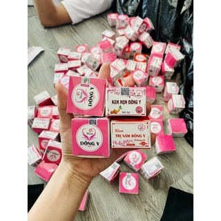 Kem mụn dưỡng da hoa đào