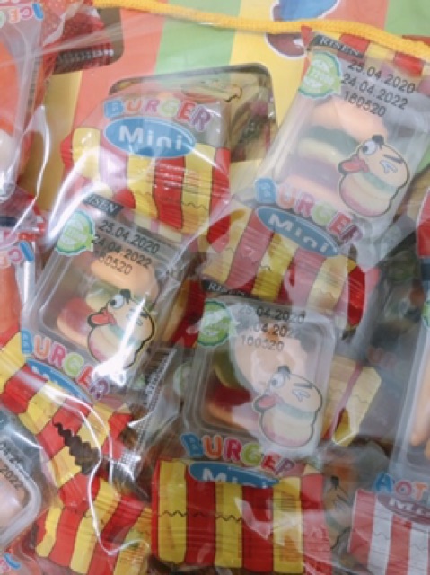 Combo 2 vỉ kẹo dẻo Risen