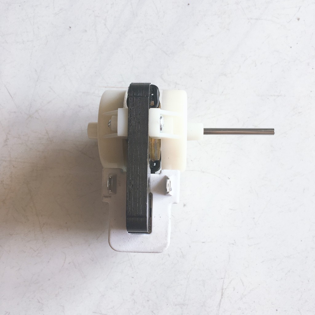 Quạt tủ lạnh Sanyo - trắng mỏng