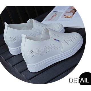 Giày slip on đế độn cắt lazer bướm