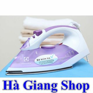 Bàn ủi hơi nước electrolux esi4015