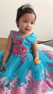 Đầm công chúa thiết kế