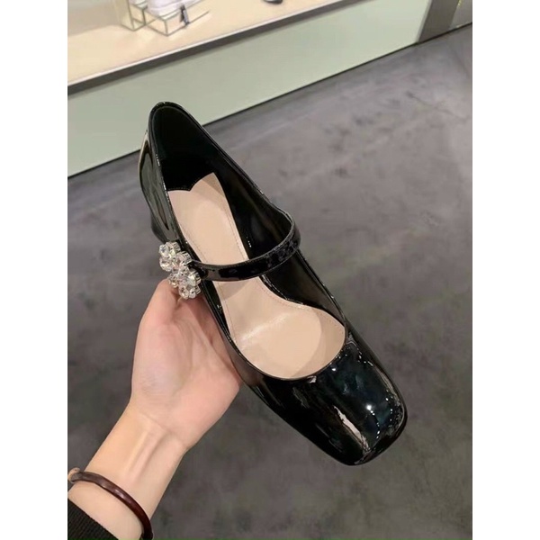 Guốc miumiu hoa đá