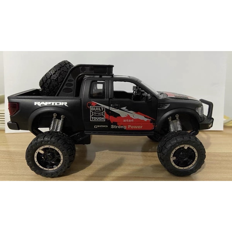 Mô hình 1:32 Ford Raptor Built Touch 16cm