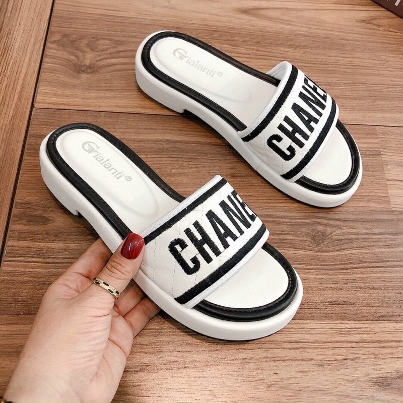 Dép đế dày,bánh mì quai CHANEL sang mẫu mới 2022,mũi tròn,hàng chuẩn đẹp
