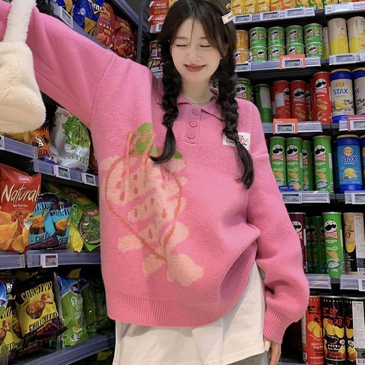 Jiashucheng Áo Sweater Dáng Rộng Tay Dài Mềm Mại Cổ polo Phối Tua Rua Thiết Kế Hình Dâu Tây Ngọt Ngào Phong Cách Preppy